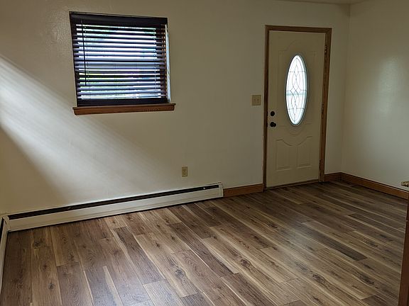 3rd image of 701 Portland Ave