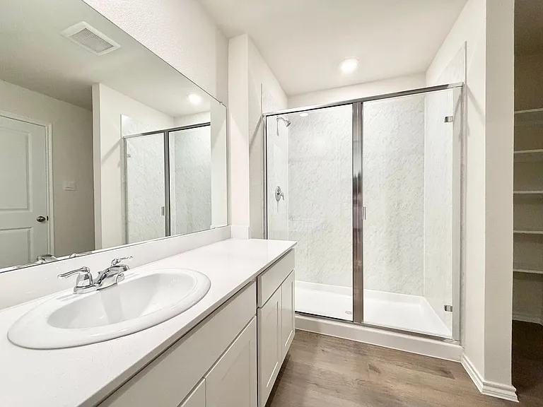 1116 Riverbrook Ln — Photo 30