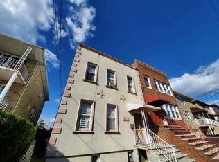 217 6th St, Fairview, NJ 07022