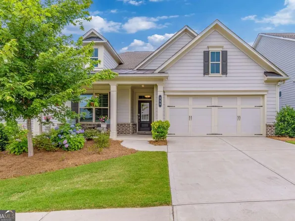 296 Hickory Bluffs Pkwy, Canton, GA 30114