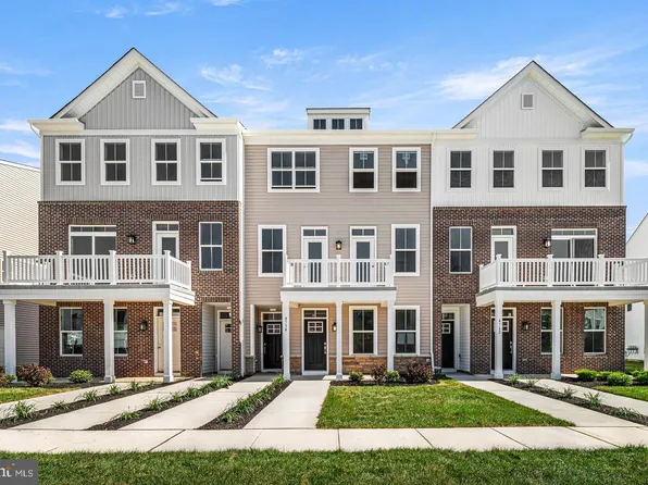 6 Zinc Ln, Phoenixville, PA 19460