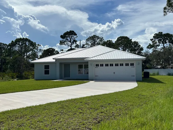 605 Abarth Ave, Sebring, FL 33872