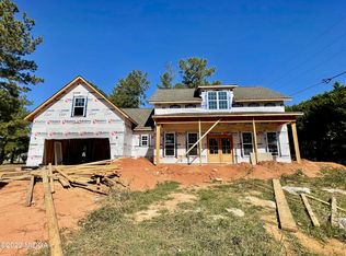 102 N Hamptons Pl, Perry, GA 31069