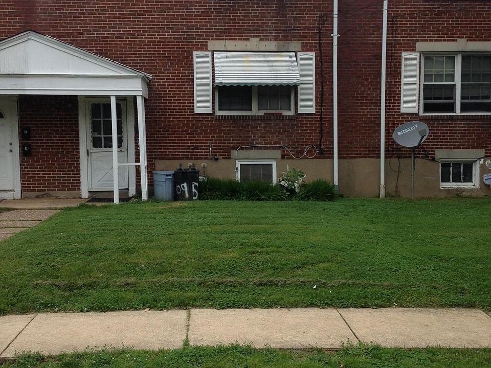 1st image of 3209 W 2nd St #2
