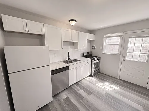 297 Saint Eugene Ln Photo 1