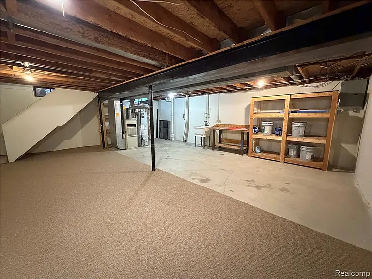 1746 Brookline St — Photo 23