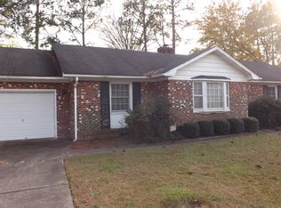 414 Hallmark Rd, Fayetteville, NC 28303