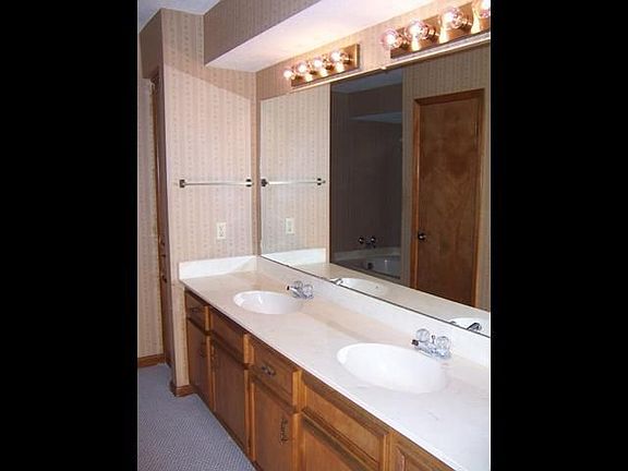 4th image of 20614 Woodcluster Ln