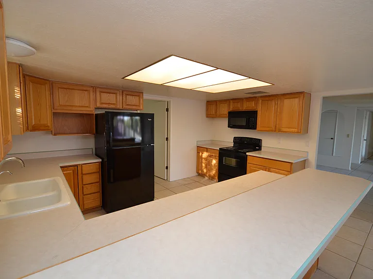 7722 E Knollwood Cir — Photo 11