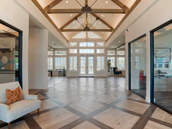 The Mason at Fremaux Park Apartments