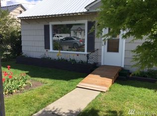 120 E Bartlett Ave, Omak, WA 98841
