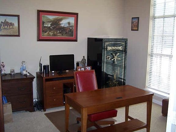 2nd image of 6090 Wallis Dr