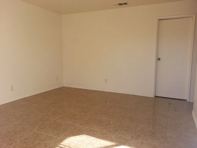 470 C St #3 — Photo 5