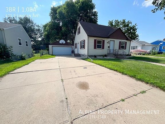 2nd image of 421 S Lincoln Ave