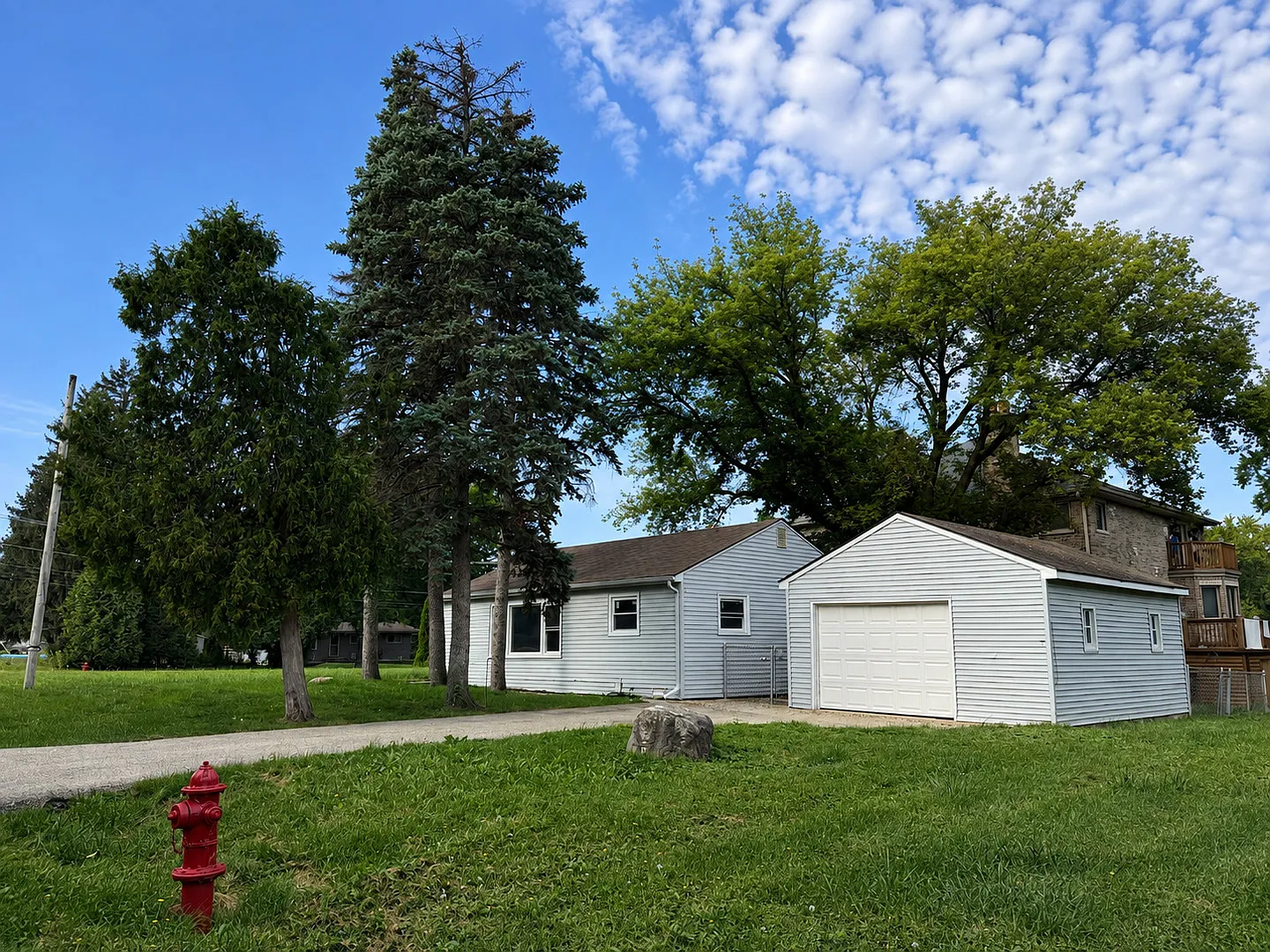 2 bed, 900 sqft, $2,800 — Photo 2