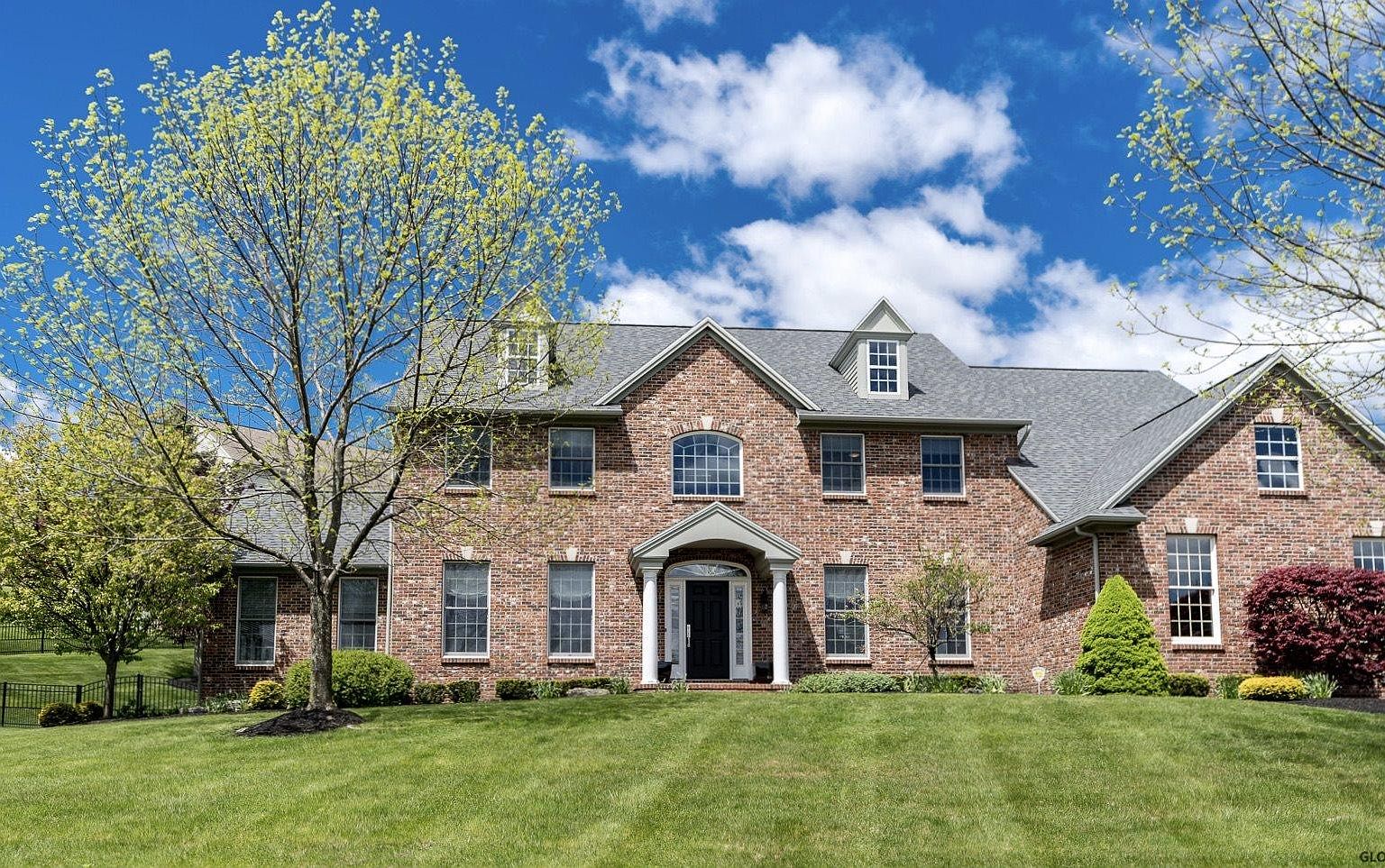 18 Hilander Dr, Loudonville, NY 12211 | Zillow