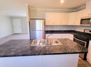 526 Washington St #526, Belleville, MI 48111