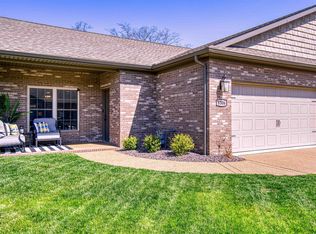 8306 Nolia Ln, Newburgh, IN