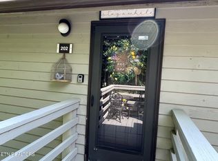 281 Moytoy Rd #U-202-202, Crab Orchard, TN 37723