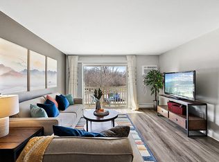 Residences On Penn - Riverview, MI, Riverview, MI 48193