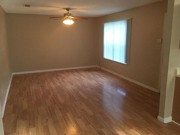 2nd image of 2737 Oak Park Ct