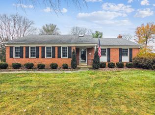 20 Orchard Way N, Potomac, MD 20854