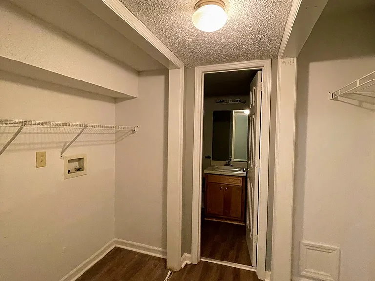 6634 Willow Pointe Dr NW #1-F — Photo 11