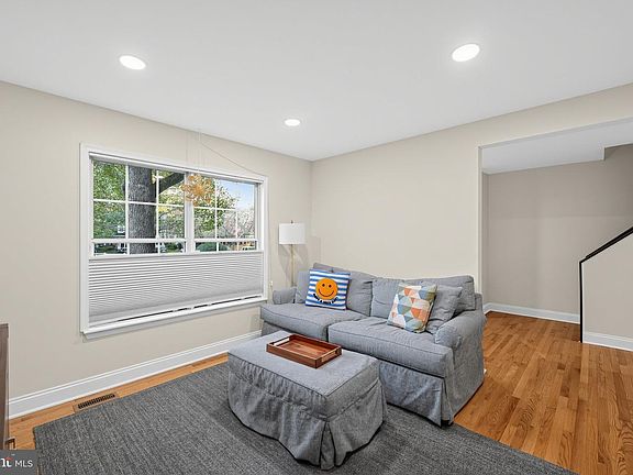 4th image of 11527 Shell Flower Ln
