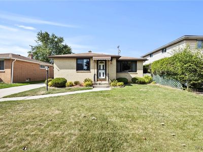 251 Nagel Dr, Cheektowaga, NY, 14225