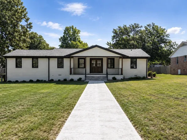 204 Woodfield Ave, Fountain Inn, SC 29644