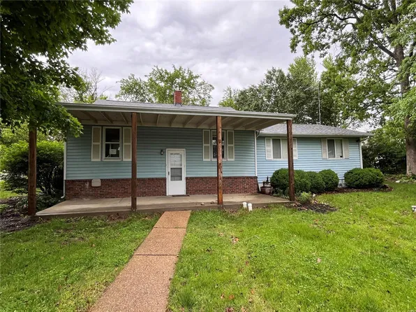 1218 Forest Hills Dr, Saint Clair, MO 63077