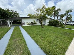 11821 SW 176th St, Miami, FL 33177