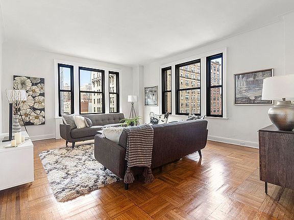 3rd image of 590 W End Ave APT 8D