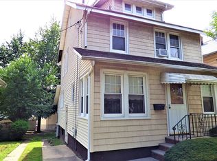 524 Rutherford Ave, Lyndhurst, NJ 07071
