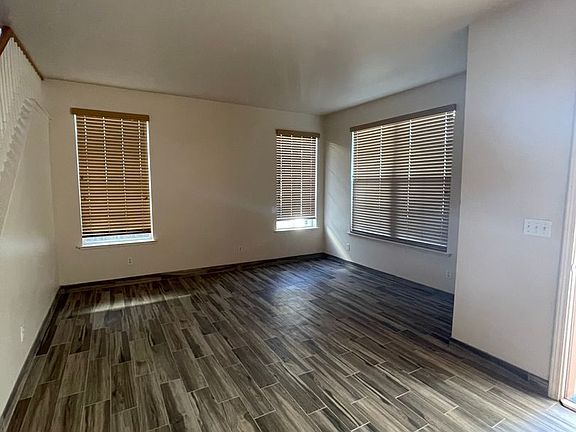 3rd image of 4143 Canopy Ct