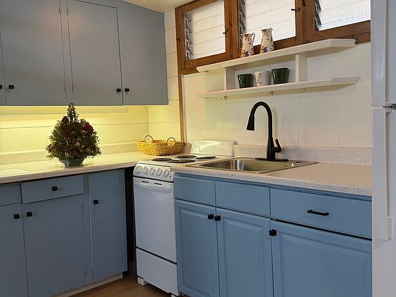 3rd image of 2459 Kapiolani Blvd APT E
