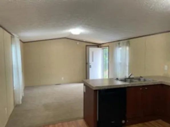 Dickinson Mobile Home Park