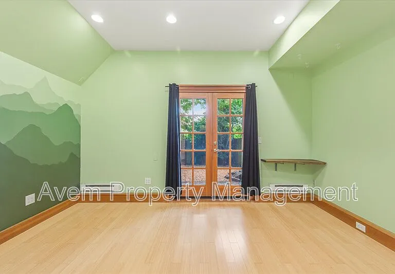 4527 SE 40th Ave — Photo 7