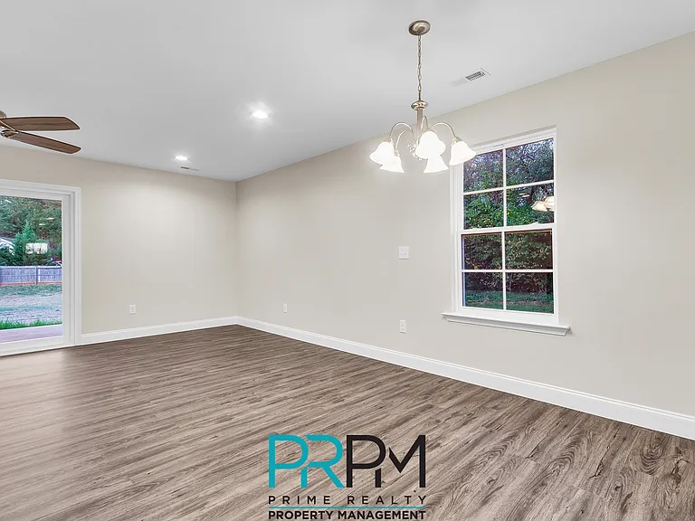 3108 Locust Hill Rd — Photo 4