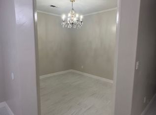 7118 Rhone Dr, Bakersfield, CA 93308