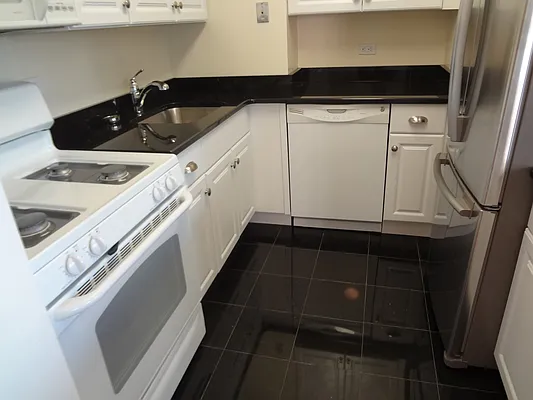 Rented by Royal Operation System | media 31