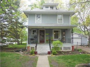 414 N 10th St, Monmouth, IL 61462