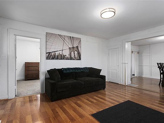 4th image of 14001 Cameron Rd