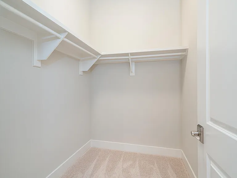 11 Anastasia Cir — Photo 39