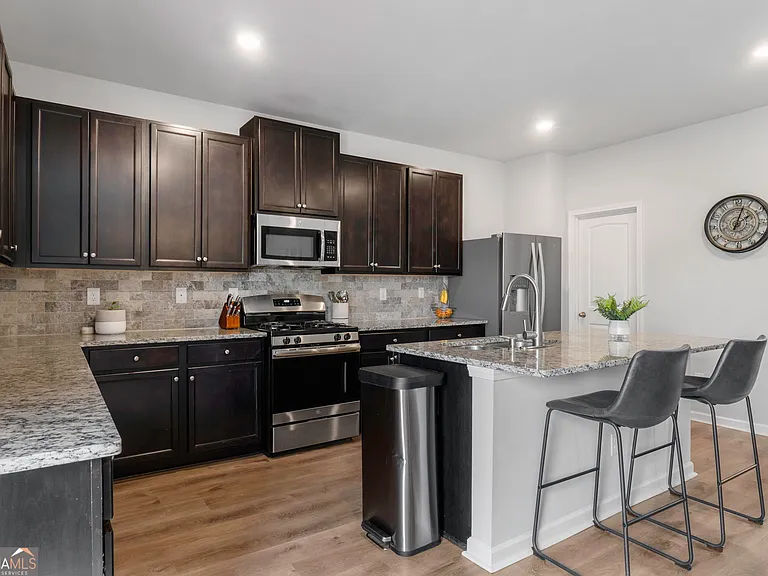 75 Kingfisher Walk — Photo 12