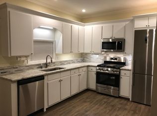 5118 Rocky Hill Dr, Lilburn, GA 30047
