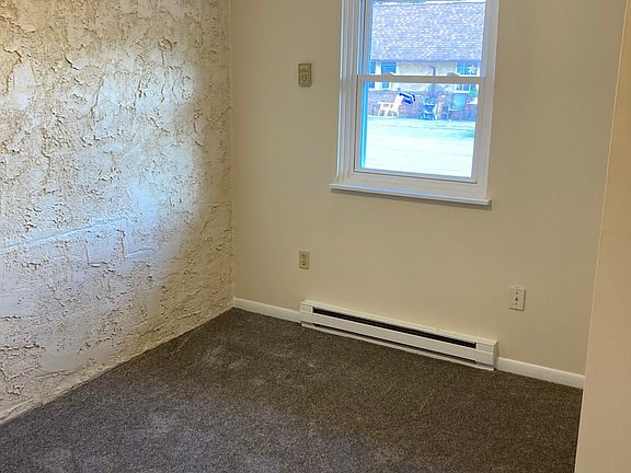 5th image of 4041 Freemansburg Ave #13