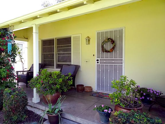 2nd image of 240 W Lemon Ave #A