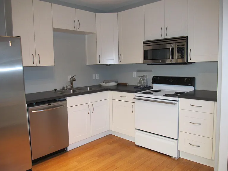 2223 Rucker Ave — Photo 18