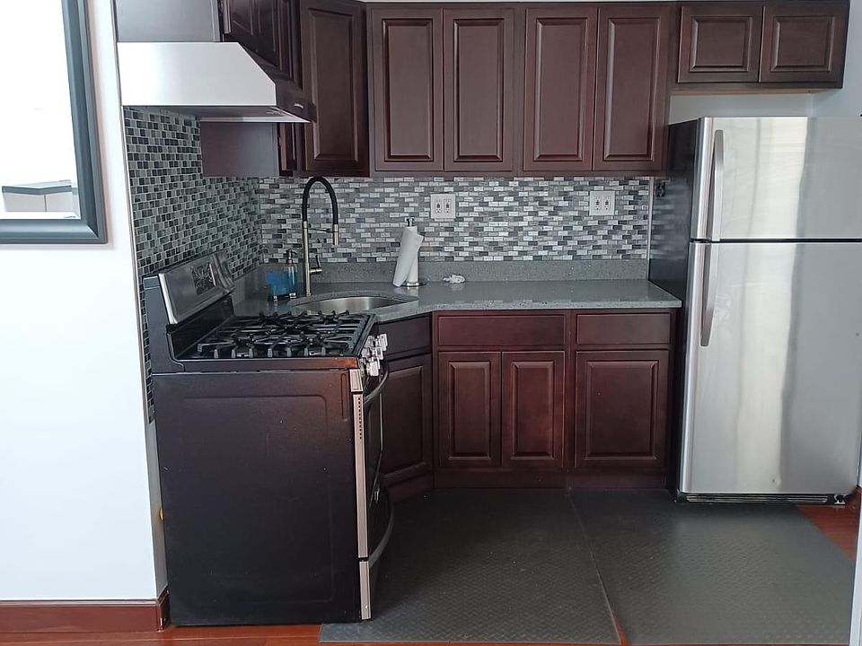 2nd image of 2 Floor